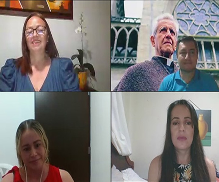 Videollamada con presencia de seis personas. En ella estan tres de las beneficiadas de las becas, la vicerrectora regional, la coordiandora y el profesional de bienestar. 