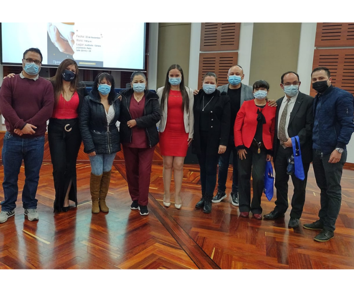 El Centro Regional Pasto con sus egresados en el Café de la Tarde