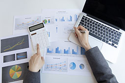 Especialización en gerencia financiera