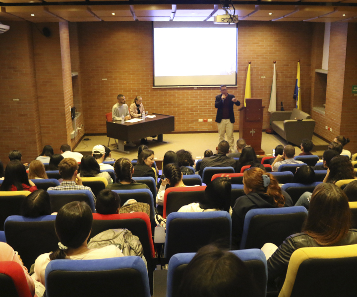 Entre música y literatura se realizó la VI Jornada de Promoción de Lectura - Hojea, el arte de hacer sonar las palabras