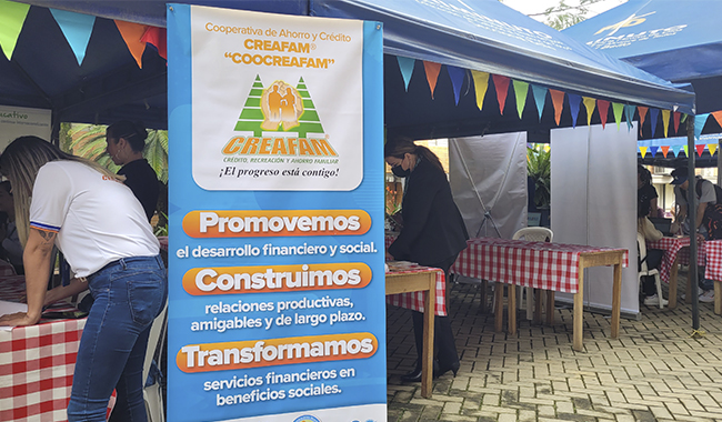 Encontrar empleo y crédito educativo en una sola feria 