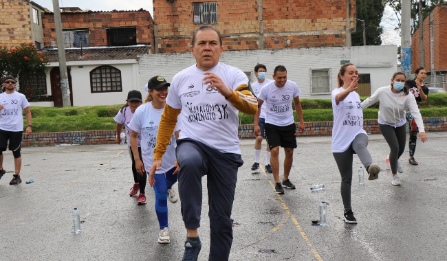 Colaboradores participaron de la Maratón UNIMINUTO 3K.