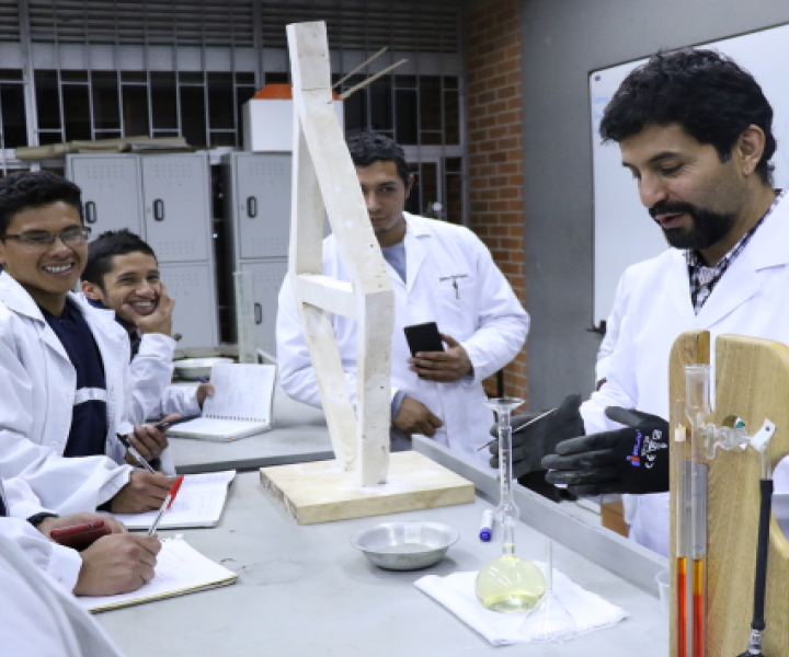 Minciencias reconoce y categoriza nuevos grupos de investigación