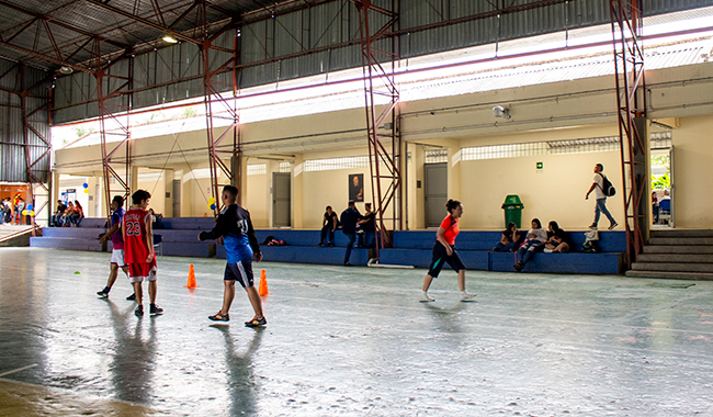 Torneo de banquitas y día de la familia en la semana B