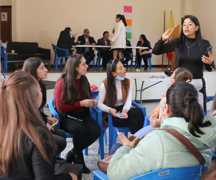 Investigadores UNIMINUTO adelantan proyecto sobre seguridad y salud en el trabajo en el sector informa