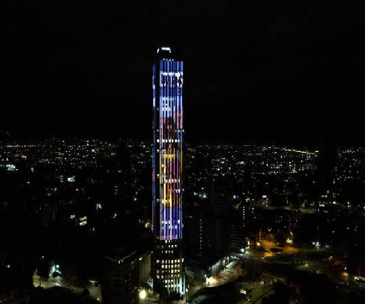 La Torre Colpatria rindió homenaje a UNIMINUTO en sus 30 años