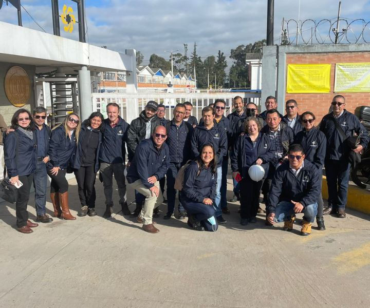 Visita a Indumil por parte de los profesores del programa