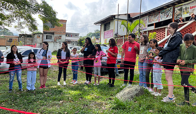 Voluntarios internacionales de Sacred Heart University en el Eje Cafetero