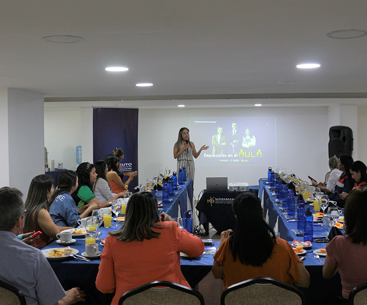 Desayuno empresarial