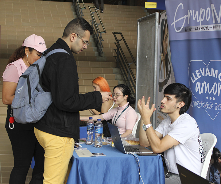 Feria de empleo y créditos académicos