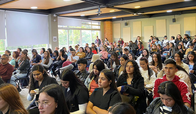 Estudiantes del programa de Trabajo Social