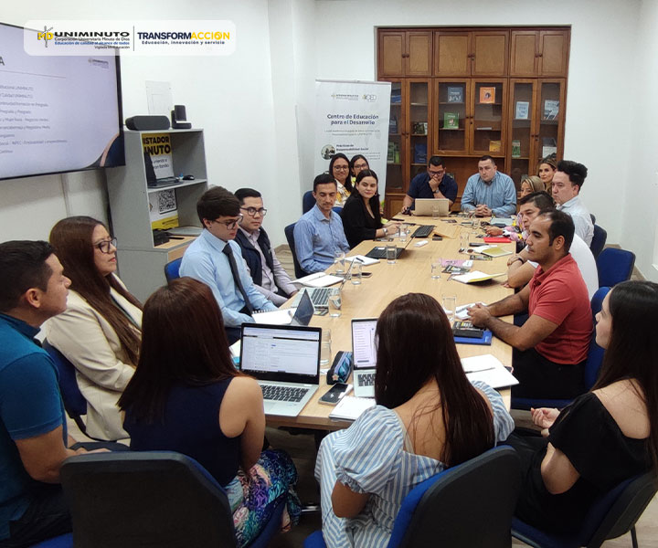 Reunión Secretaria de la Mujer