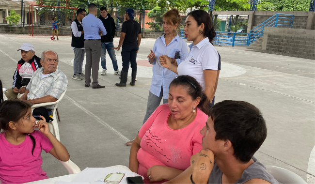 Participantes del evento El Arte de Ser sentados