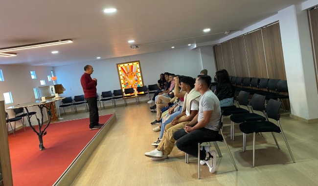 Bienvenida a los estudiantes de la Pastoral de la R. Bogotá