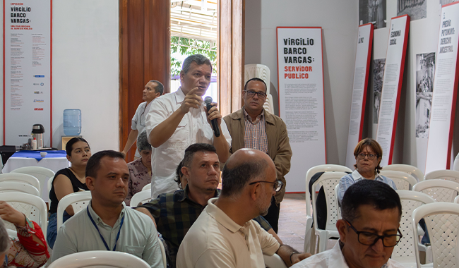 Intervención de Francisco Sánchez, investigador de la Universidad de los Andes (Venezuela).