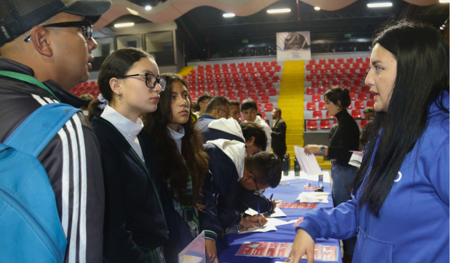 Estudiantes de último año del Colegio Liceo Integrado de Zipaquirá. 