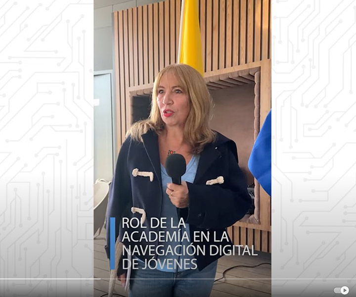 María Jimena Duzán, periodista y politóloga colombiana