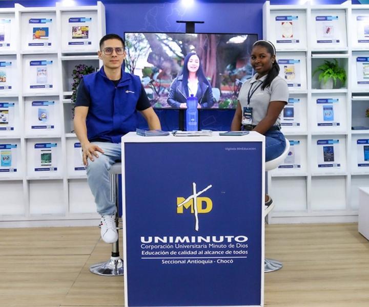UNIMINUTO en la Feria de libro