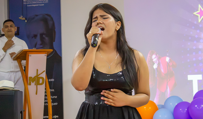 Estudiante Kiara Nicole castellanos García del programa de Psicología 