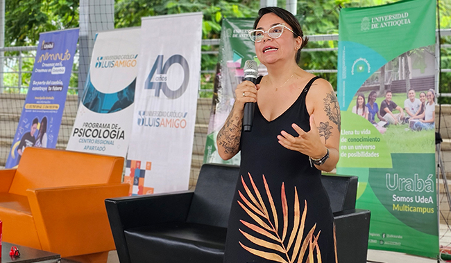 Ponente durante su intervención en el XI Foro Subregional