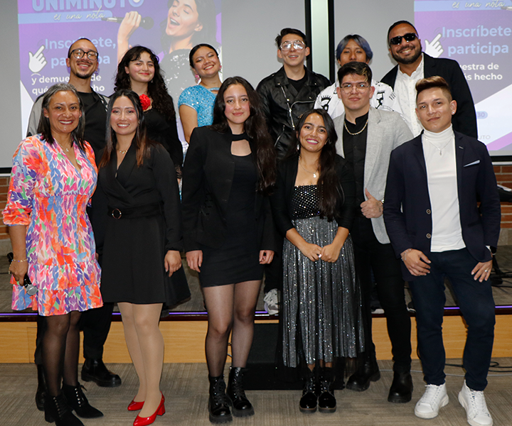 Participantes del festival de la canción 