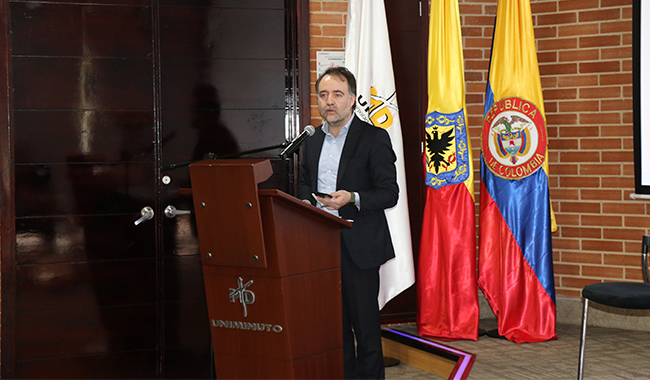 Tomás Durán, Director de Investigación UNIMINUTO PCIS 