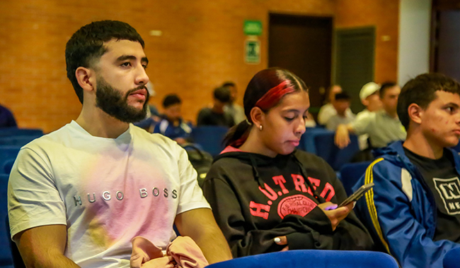 Asistentes presenciales del congreso internacional. 