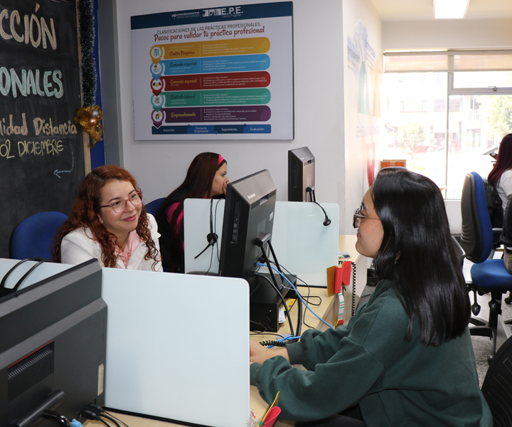 funcionaria y usuaria de Centro Progresa UNIMINUTO