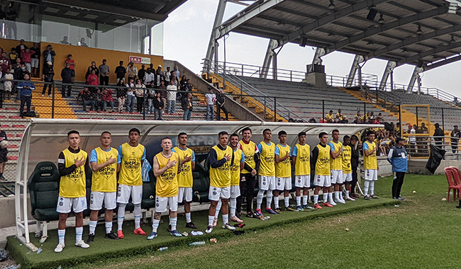 15 Jugadores del Club Deportivo Centenario 