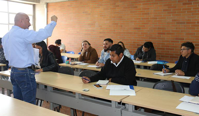 Taller Formativo sobre estimación y proyección de ventas. 