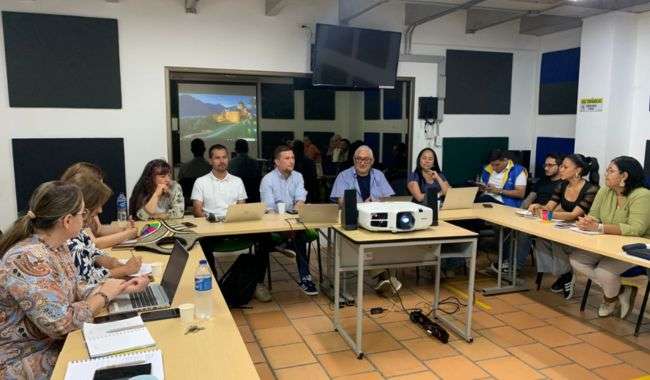 Ruta BCB - Visita Centro Universitario Girardot