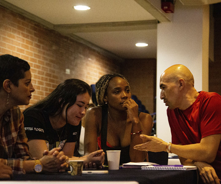 Padres durante el Encuentro de Familia marzo 2025