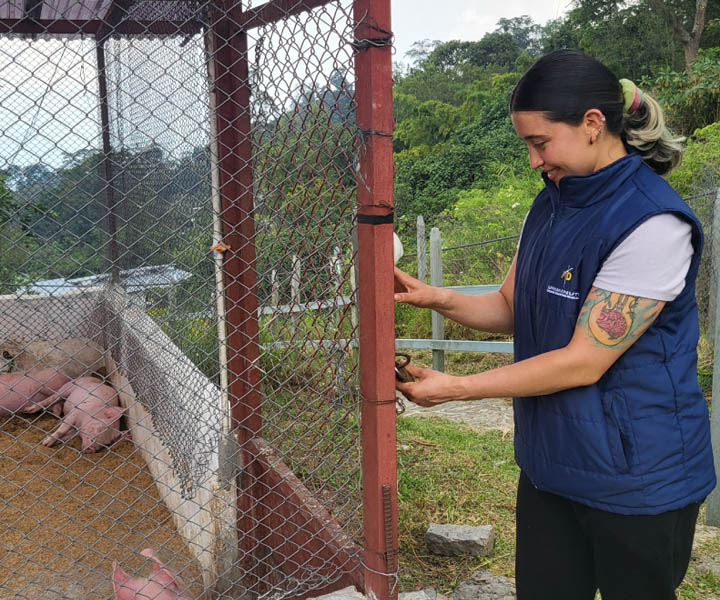 Estudiantes de Inmersión Social 2024