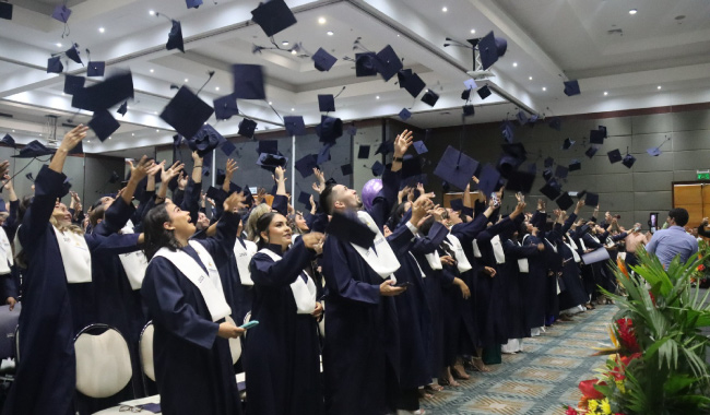 Estudiantes ceremonia