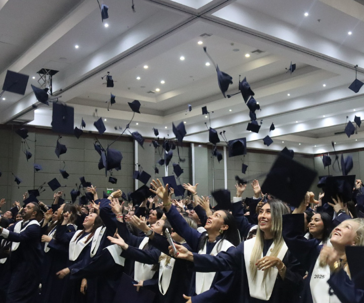 Grados Villavicencio