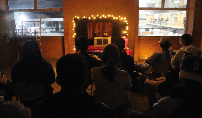  Muestra cultural de estudiantes por medio de títeres