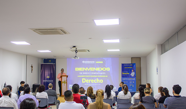 Intervención del Doctor Carlos Alberto Pabón Meneses, Rector Oriente en Tarima