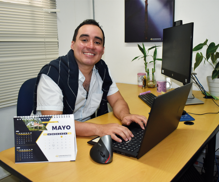 José Alfredo Susunaga, Coordinador de Calidad y Currículo RCS.