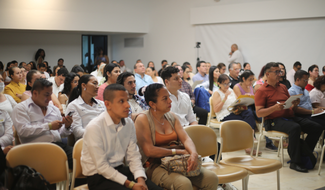 Asistentes a la Conferencia CUG UNIMINUTO 2025