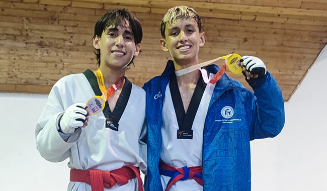 Estudiantes participantes en Taekwondo