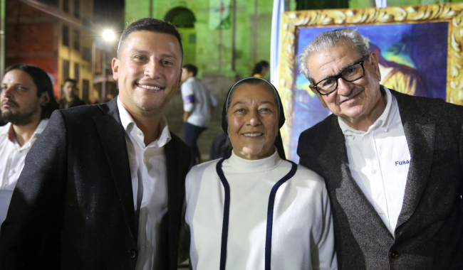 Victor Hugo Londoño Aguirre, Vicerrector de Operaciones y Éxito estudiantil Cundinamarca – Boyacá con invitados especiales en el lanzamiento de UNIMINUTO Fusagasugá