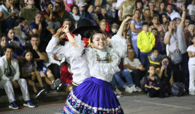 Presentaciones Infantiles en el lanzamiento de UNIMINUTO Fusagasugá