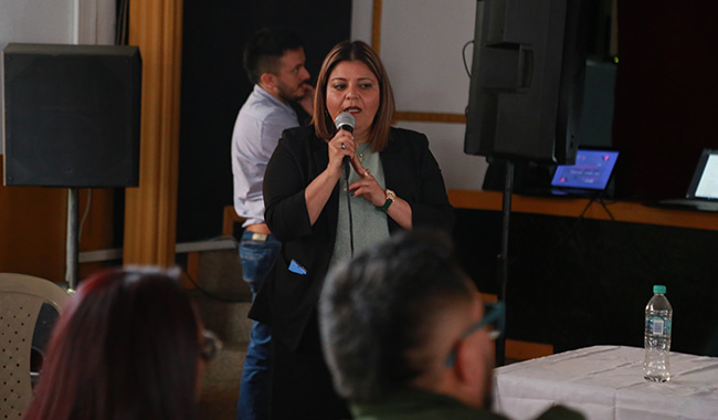 Laura Cuberos, Coordinadora Escuela de Licenciaturas
