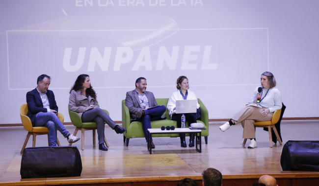 UNPANEL - Donde el centro es la transformación, no la exposición  En la era de la IA