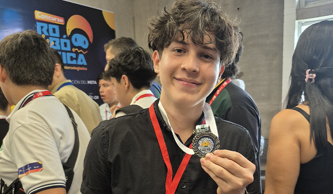 Ganador concurso de robótica