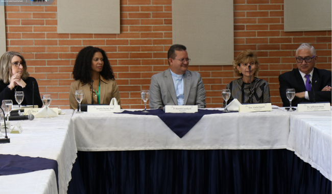 Padre Harold Castilla, cjm y junta directiva