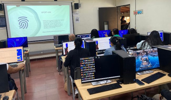 Las credenciales digitales consolidan un mejor perfil profesional de estudiantes y egresados.