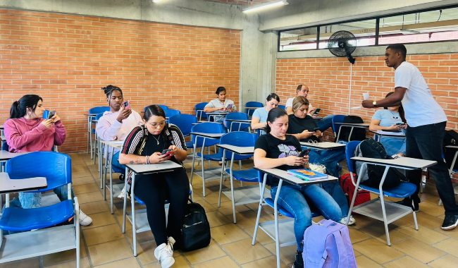Los estudiantes de la Distancia 4.0 también han conocido de primera mano los atributos de la modalidad