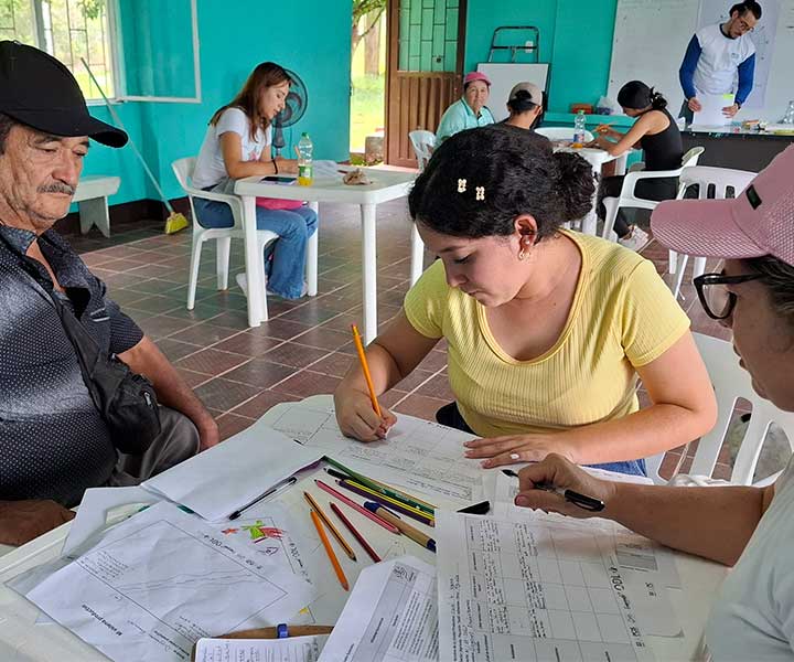 Taller de formación Emprende+