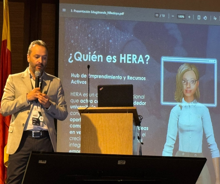 panelista con ia Era